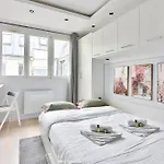Chic Studio Near Arc De Triomphe